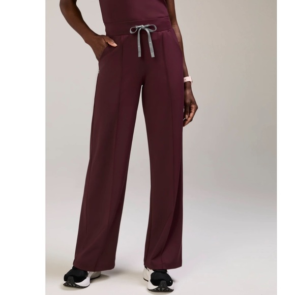 New FIGS High Waisted Salina FORMx Wide Leg Scrub Pants SIZE M TALL - Picture 1 of 12